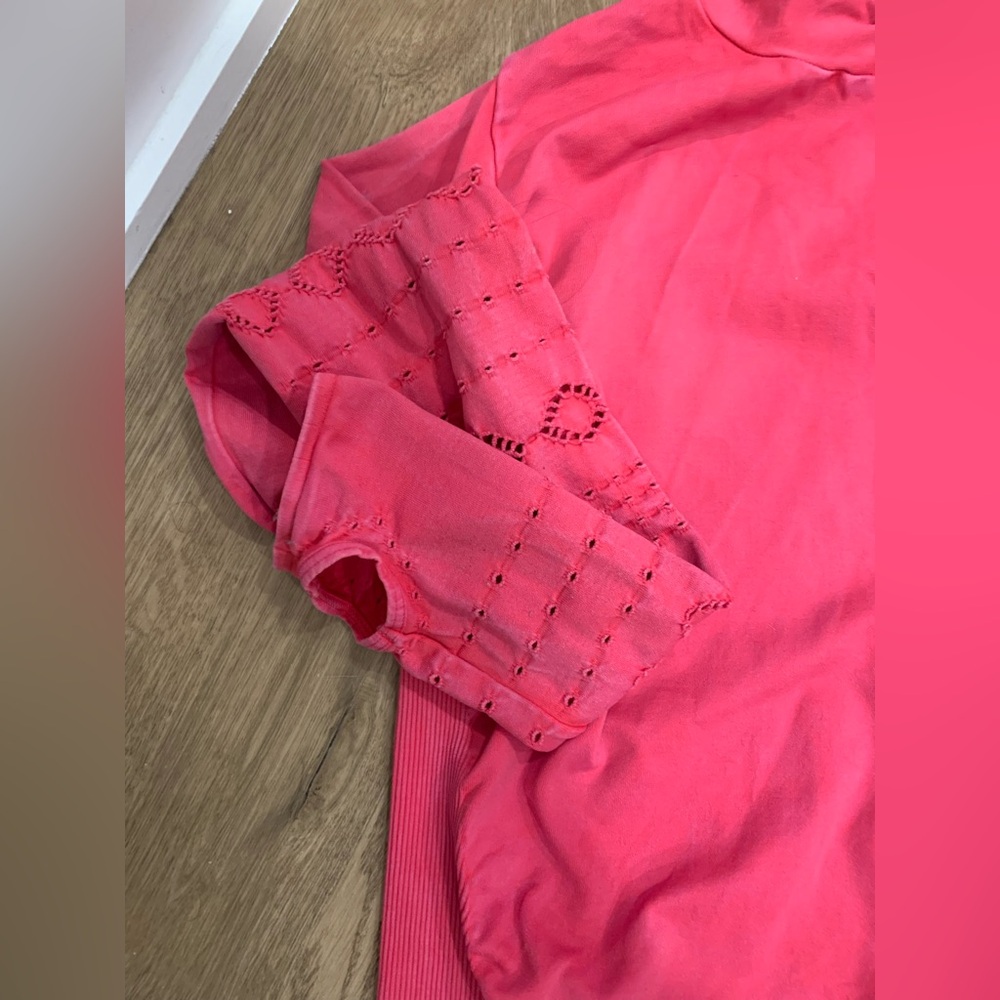 FP Movement Good Karma hoodie Color Magenta Disco size M/L - Picture 5 of 7